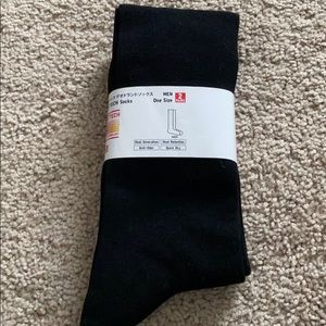 NWT! Uniqlo Men’s 2 Pairs of Black Socks.